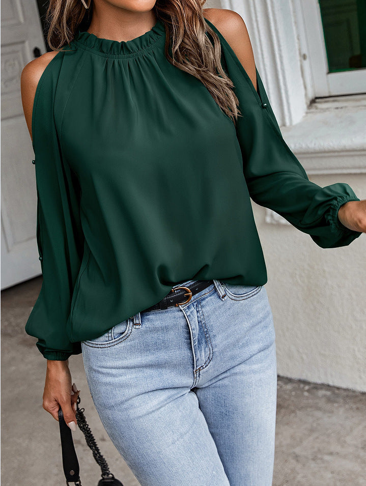 Women bardot blouse with balloon sleeves and a ruffled collar Lune London