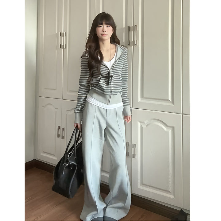 Ladies elegant and comfortable cardigan with zip Chic & Stil