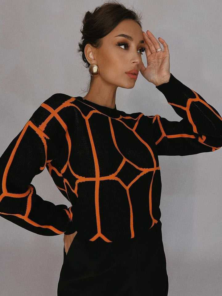 Trendy knit sweater for women with graphic pattern and relaxed fit Lune London