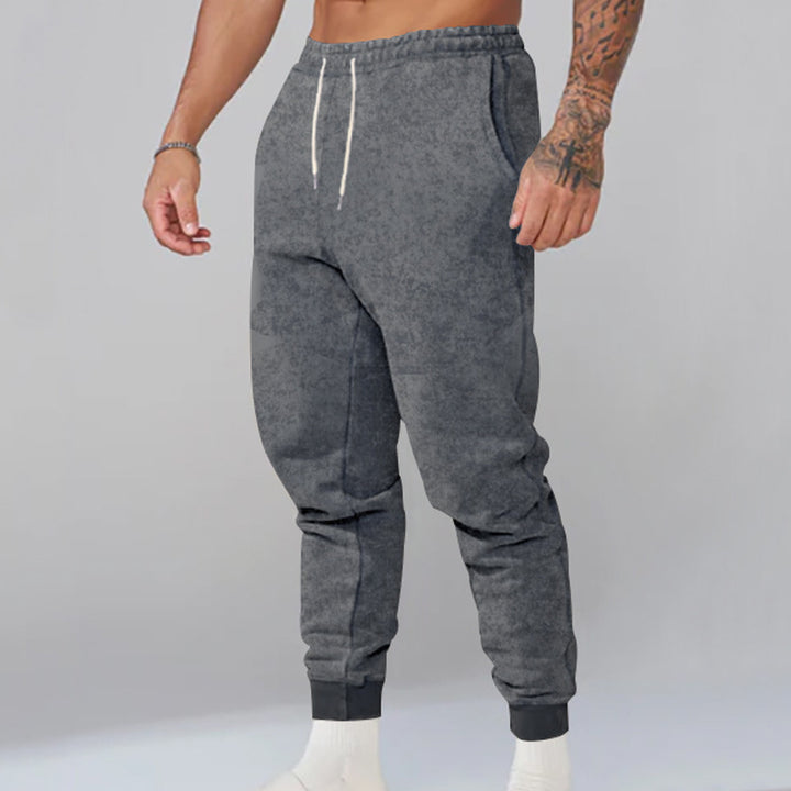 Comfortable sweatpants for men with elastic waist and sporty style Lune London