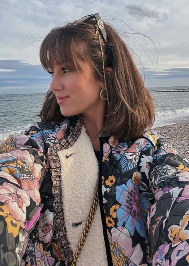 Ladies trendy quilted jacket with floral pattern Chic and Style