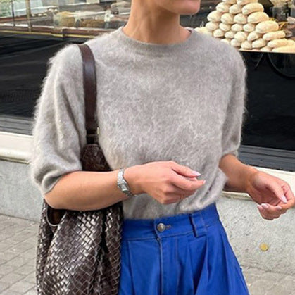 Ladies short plush sweater with short sleeves in elegant design Lune London