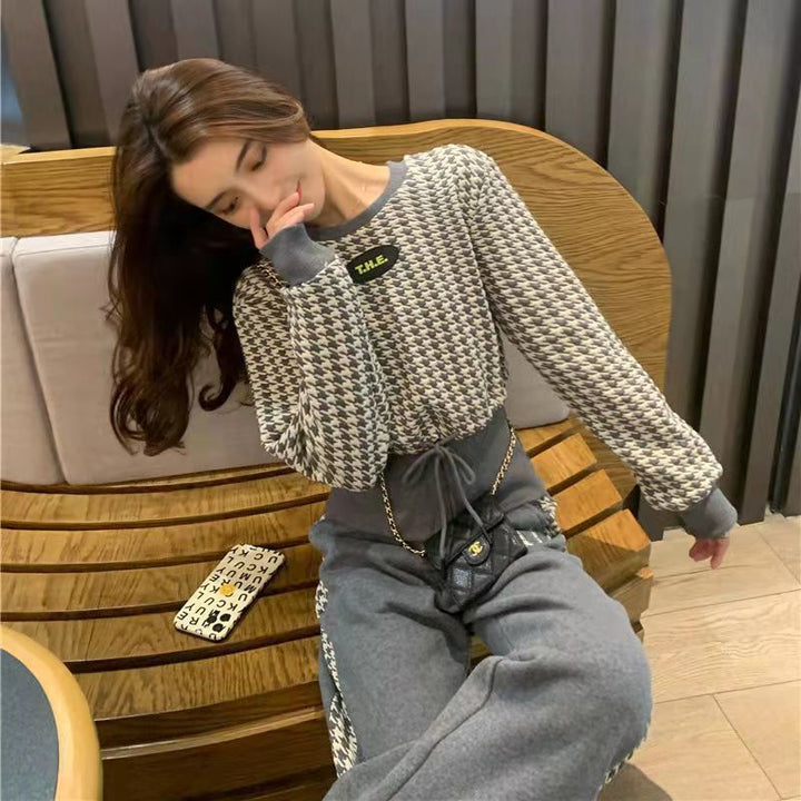 Women's Fashion Leisure Set with Textured Top and Wide Pants Chic & Stil