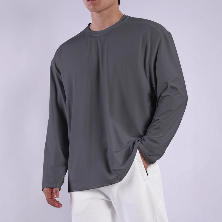 Functional long-sleeve shirt for women with moisture-wicking technology and breathable fabric Lune London
