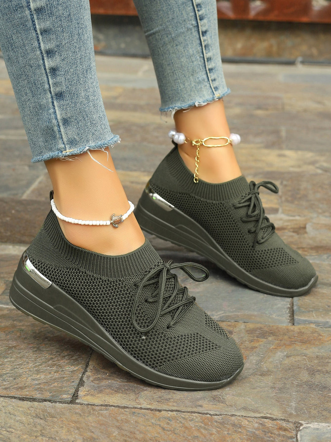 Women's Comfortable Sport Sneakers with Breathable Upper Material and Elegant Platform Sole Lune London