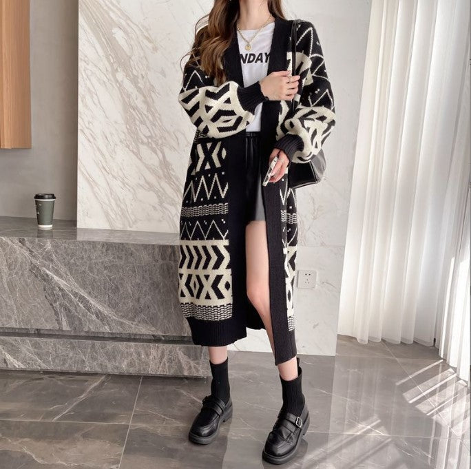 Knitted cardigan for women with geometric pattern and button design Lune London
