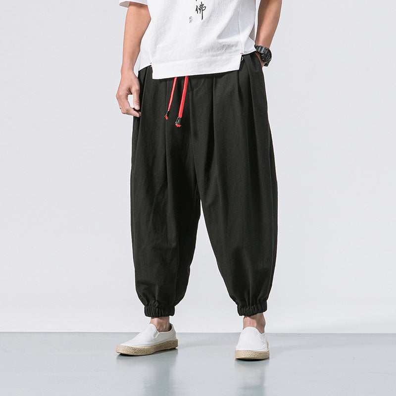 Casual pants for men with an elastic waistband and practical pockets Lune London