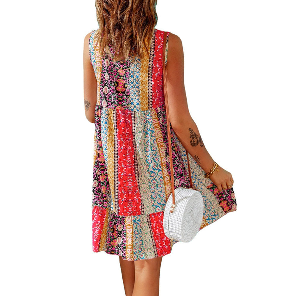 Maxi dress for women with colorful print and relaxed fit Lune London