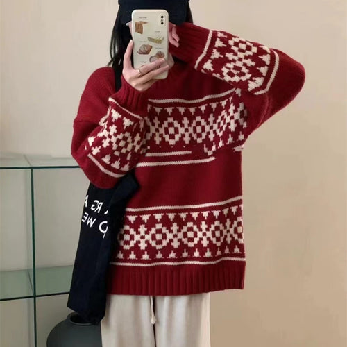 Women's thick knit sweater with a striking Norwegian pattern Lune London