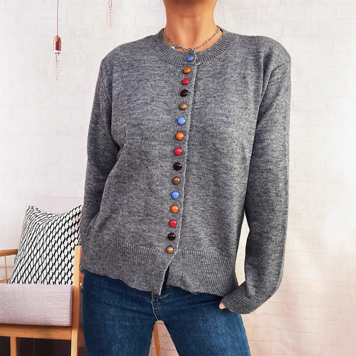 Cardigan pour femmes avec détail de bouton coloré Chic & Stil