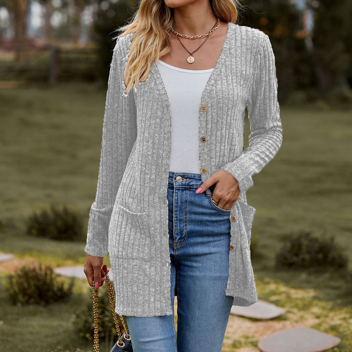 Knit jacket for women with long sleeves and practical pockets Lune London