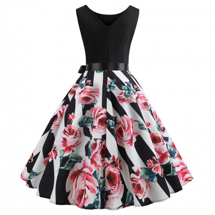 Robe swing pour femmes avec imprimé floral et silhouette ajustée Chic & Stil