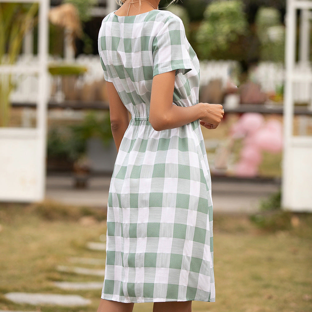 Summer plaid dress for women with an elastic waist cord and short sleeves Lune London