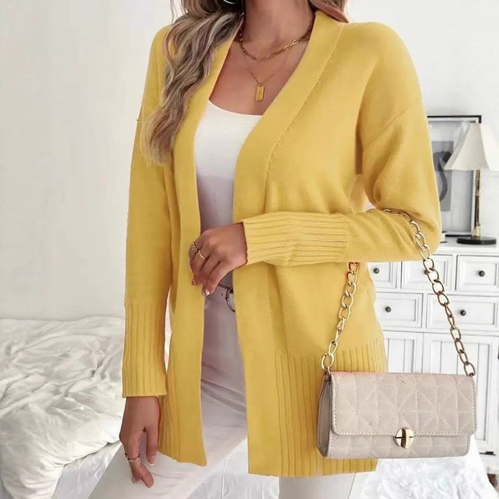 Trendy knit jacket for women with DM design and a high level of wearing comfort Lune London