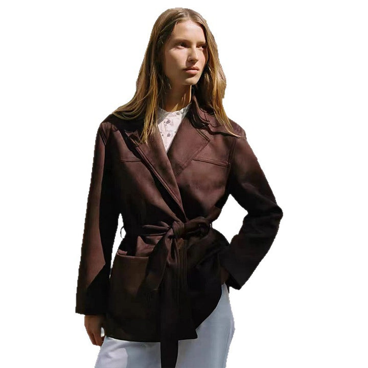 Fashionable blazer jacket for women Lune London