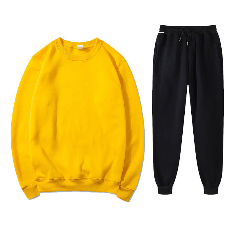Lune London comfortable sweatshirt and jogging pants set for women