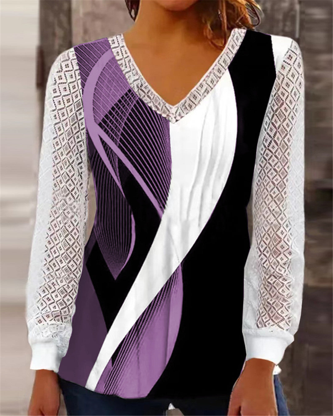 Ladies V-neck long sleeve top with an attractive geometric pattern Lune London