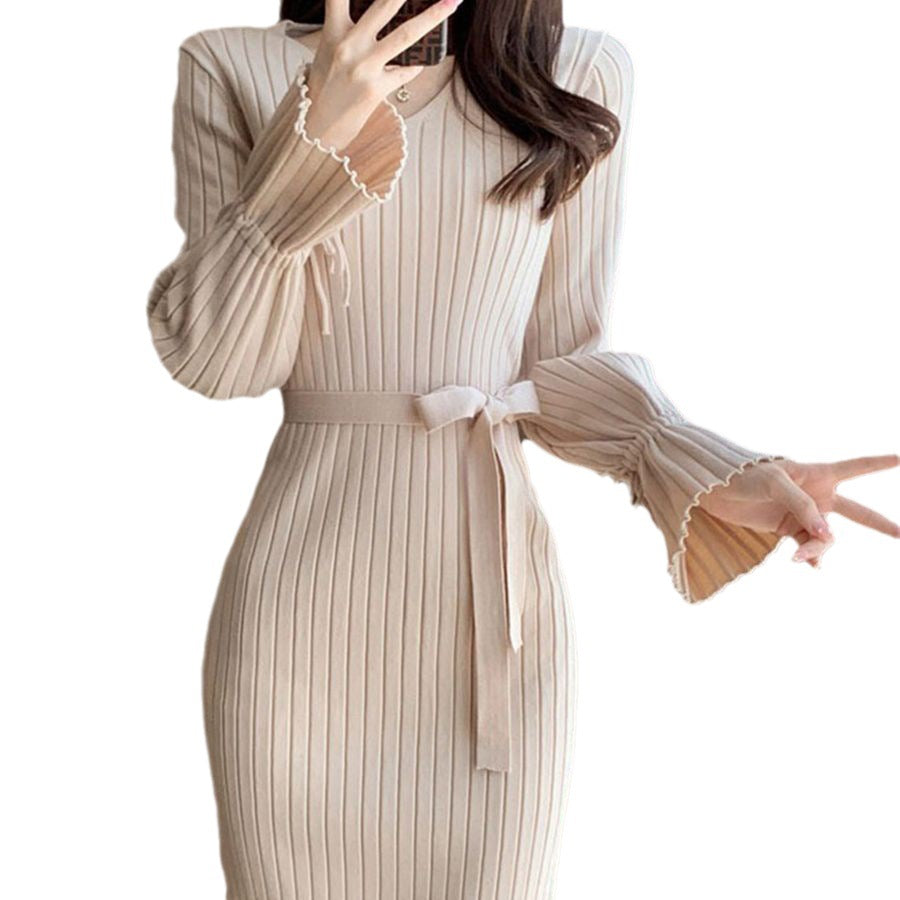 Maxi fitted dress for women with tie belt and ribbed structure Lune London