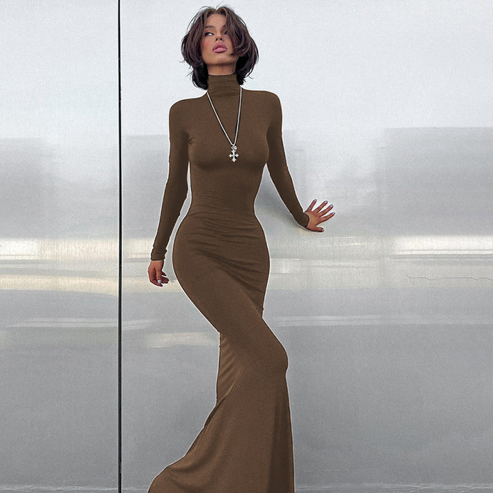 Fitted long dress for ladies with long sleeves and high collar and elegant cut Lune London