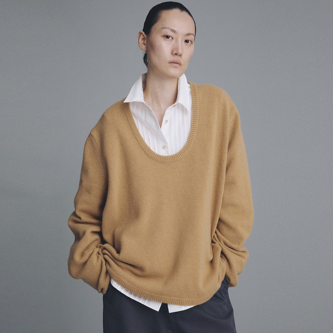 Pull en tricot pour femmes avec col rond Chic & Stil