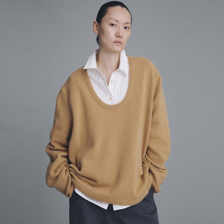 Pull en tricot pour femmes avec col rond Chic & Stil