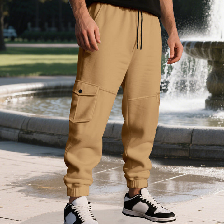 Cargo jogger pants for men with side pockets and elastic waist Lune London
