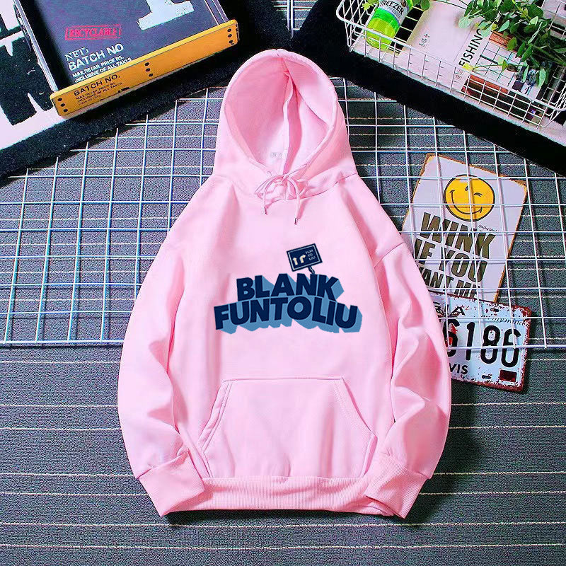 Women's hoodie with casual lettering and comfortable pockets Chic & Stil
