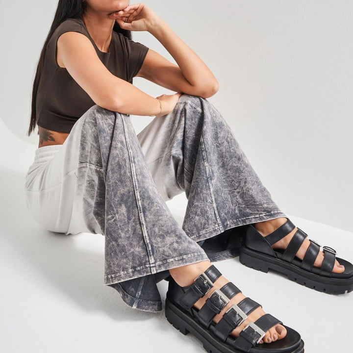 Loose leisure pants for women with a unique ombre effect Lune London