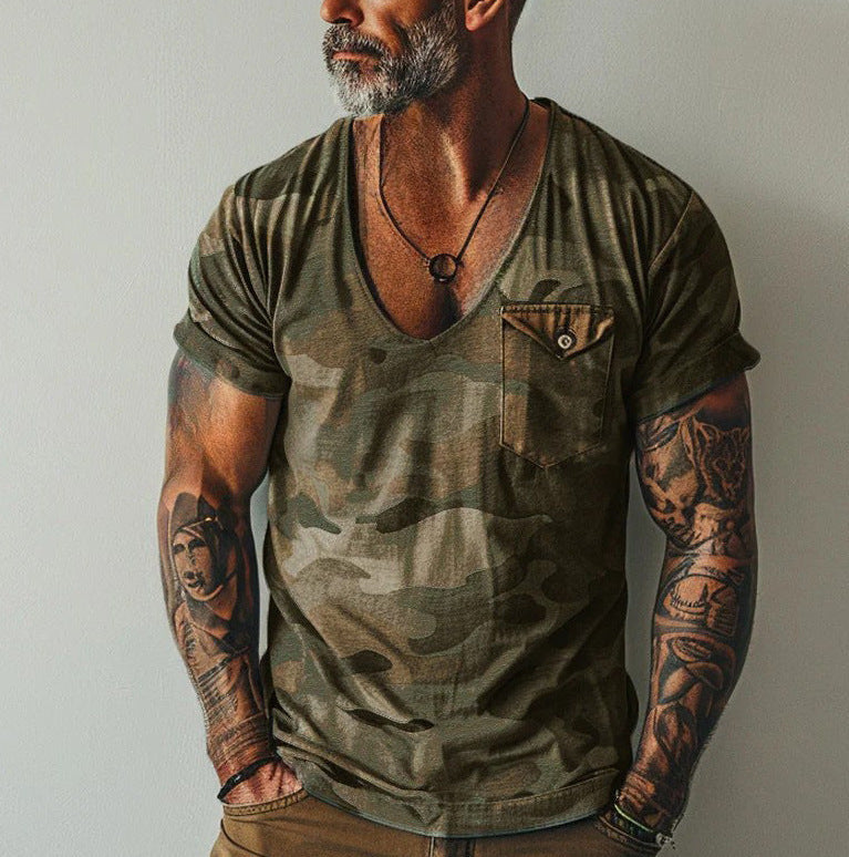 V-neck T-shirt for men with chest pocket and camouflage pattern Lune London