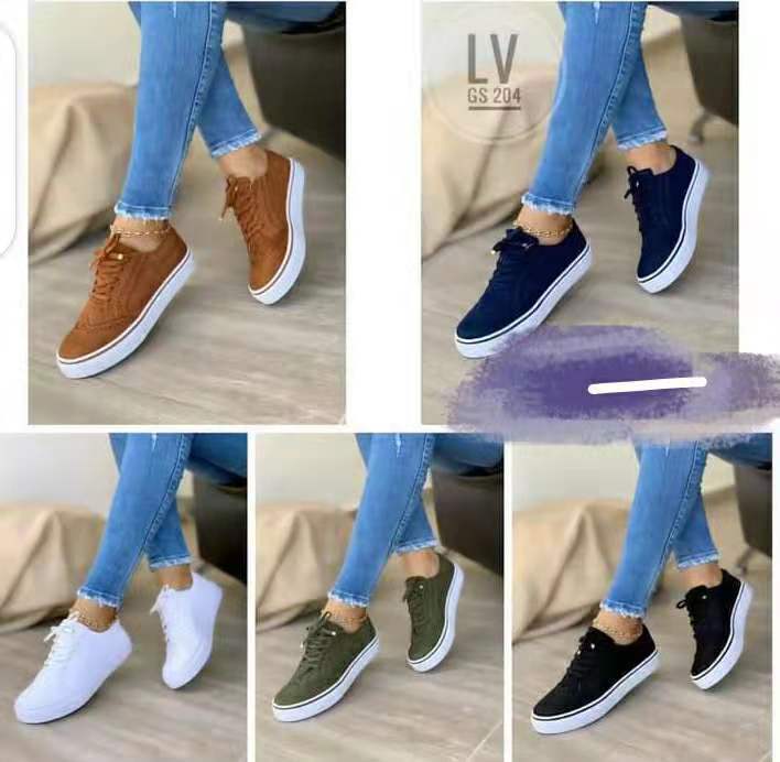 Women's sneakers with trendy textile upper and cushioning sole Lune London