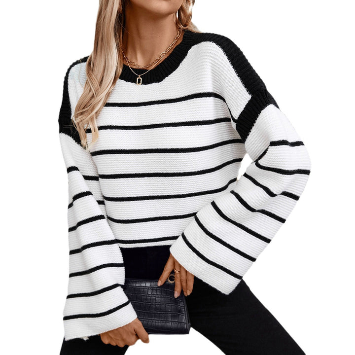 Casual knit sweater for women with blocked striped pattern and loose fit Lune London