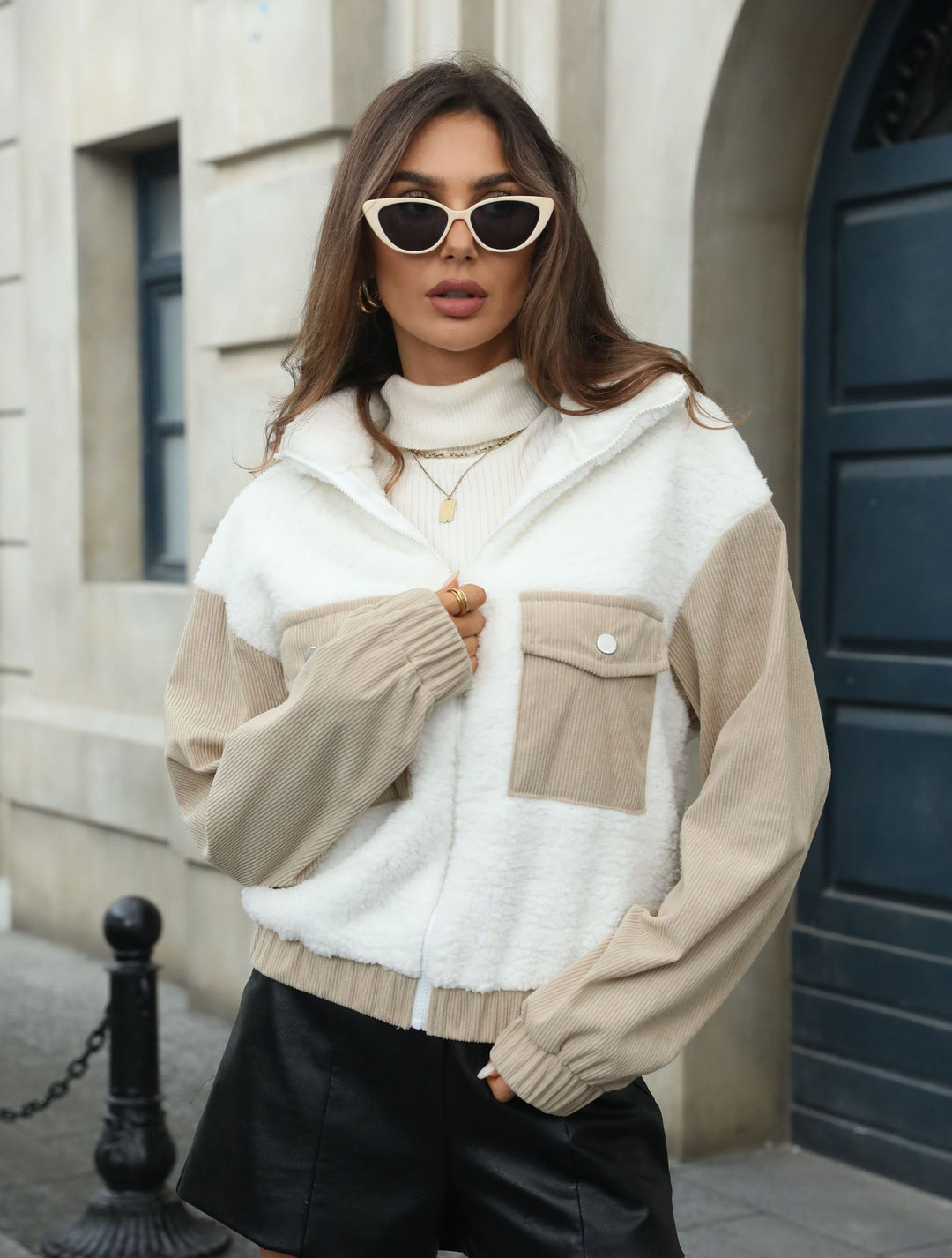 Fleece jacket for women with hood and trendy corduroy details Lune London