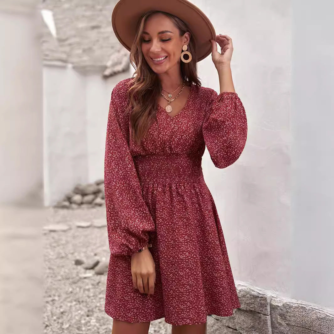 Timeless dress for women with gathers Chic und Stil
