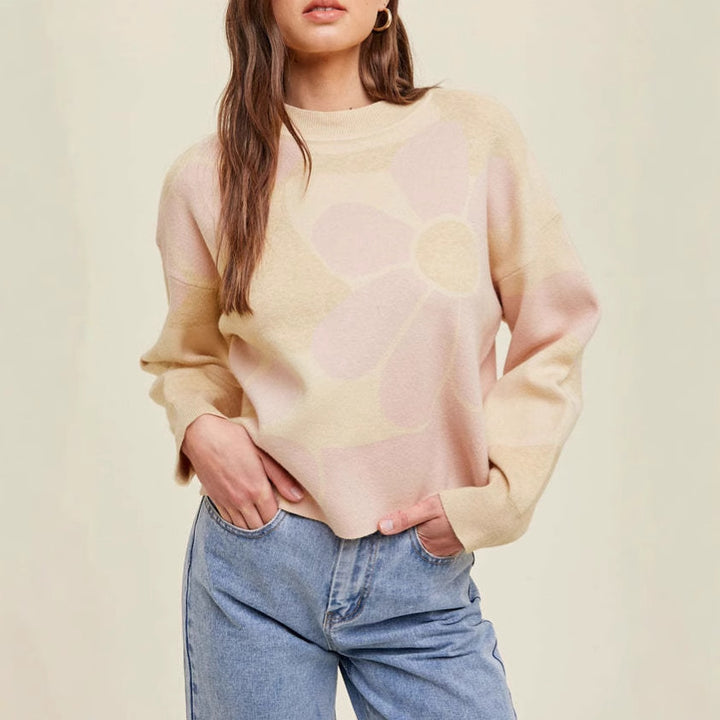 Casual knitted sweater for women with floral pattern Lune London