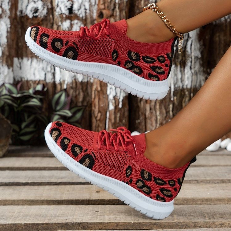 Women's sports shoes, breathable and featuring a trendy animal print Lune London