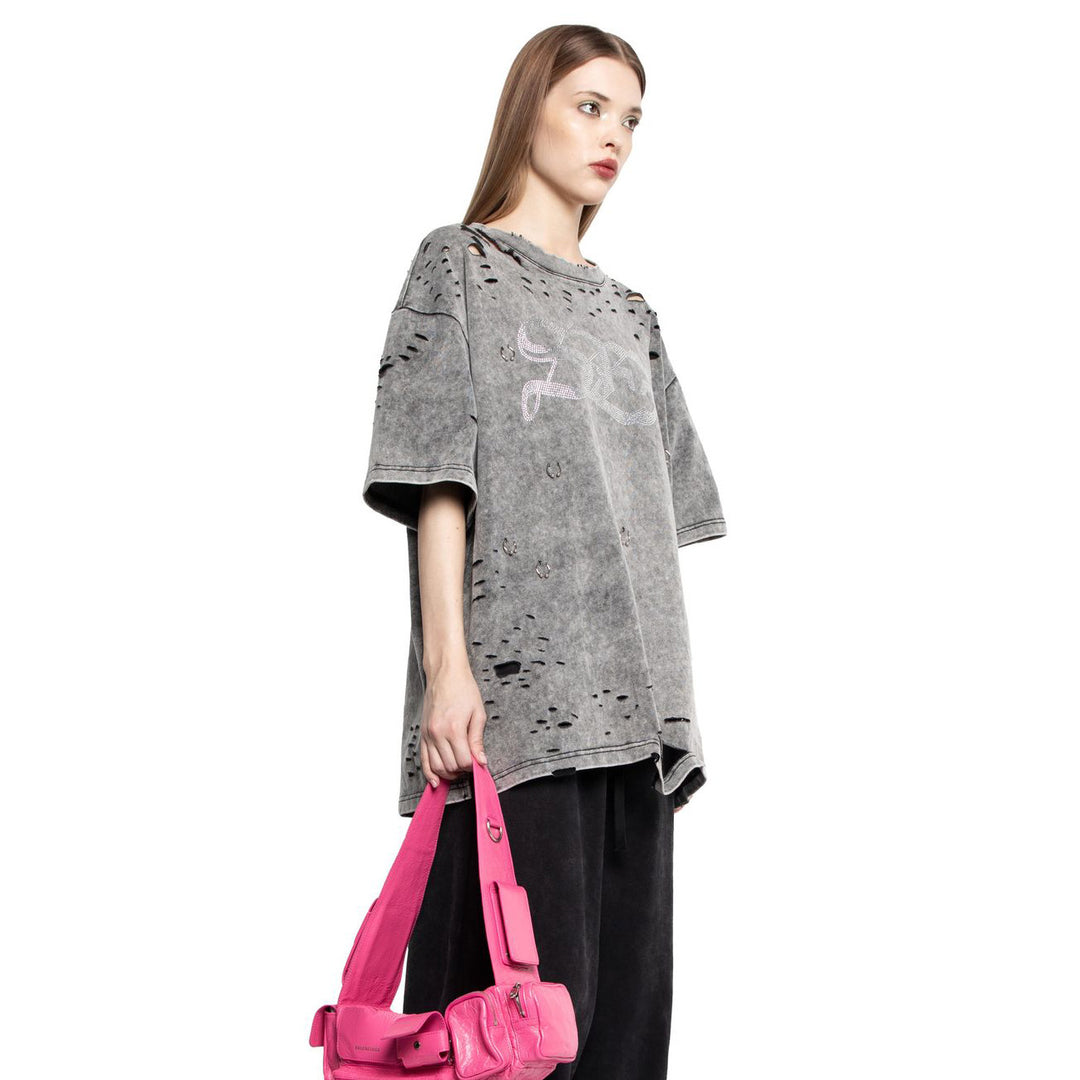 Oversized t-shirt for women with trendy destroyed elements Lune London
