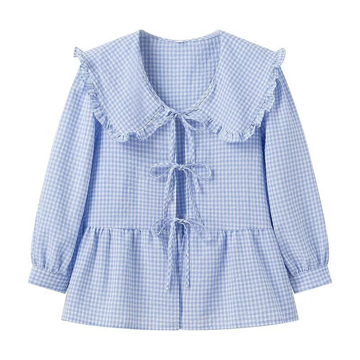 Elegant Vokuhila shirt for women with a charming collar and playful ruffles Lune London