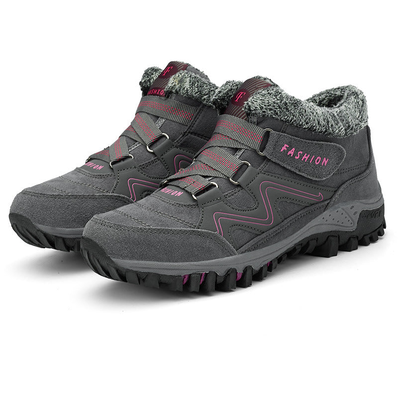 Women’s hiking boots with insulating lining and non-slip sole Lune London