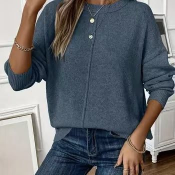 Women's comfortable and stylish oversized sweater with long sleeves Lune London