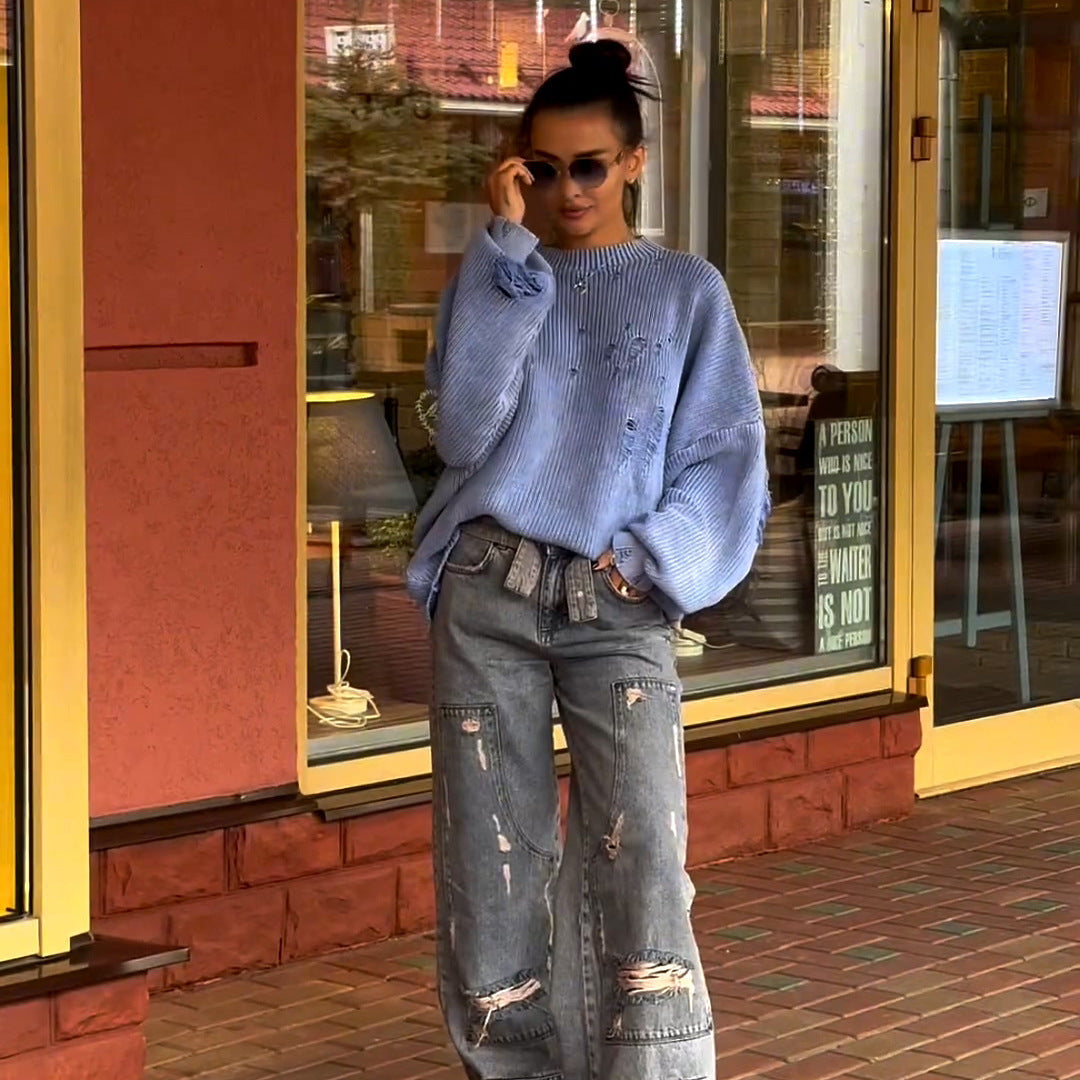 Casual women's sweater with a trendy ripped design and voluminous sleeves Lune London