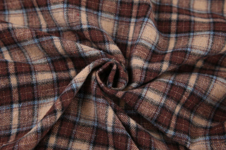 Plaid flannel blouse for women with a stylish cut and comfortable sleeves Lune London