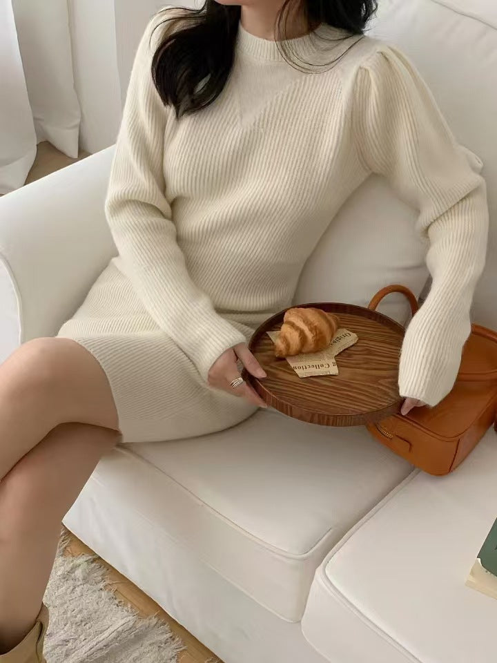 Elegant knitted dress for women with a fitted silhouette and puff sleeves Lune London