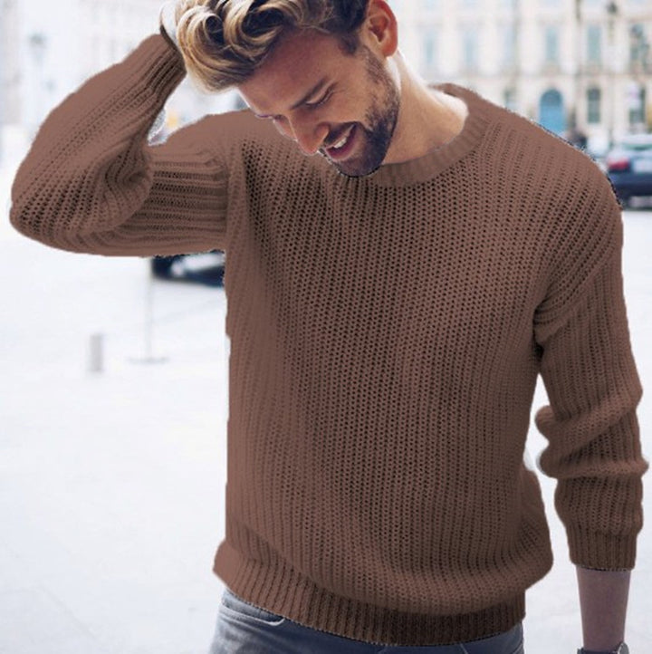 Knitted jumper for men with modern structured pattern and round neck Lune London