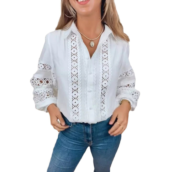 Blouse pour femmes avec des détails en crochet élaborés et un tricot ajouré Chic & Stil