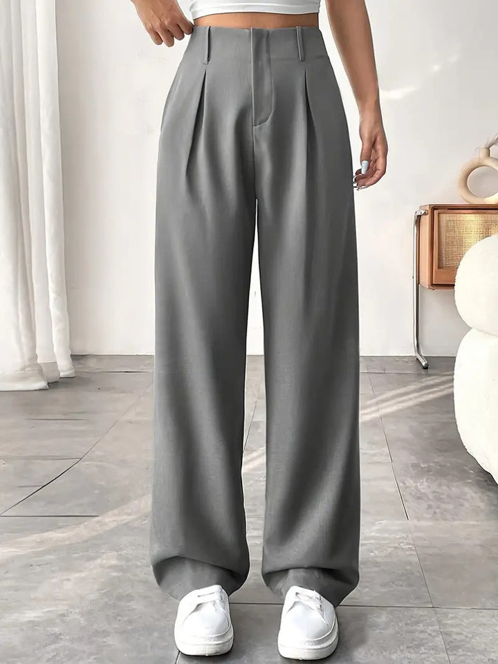High-waisted wide trousers for women with pleats Lune London