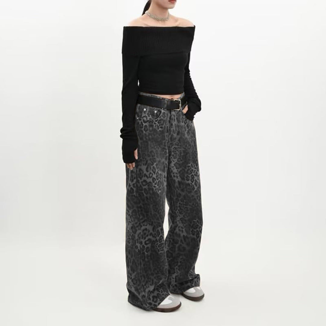 Ladies leisure pants with leopard pattern and high waist Lune London
