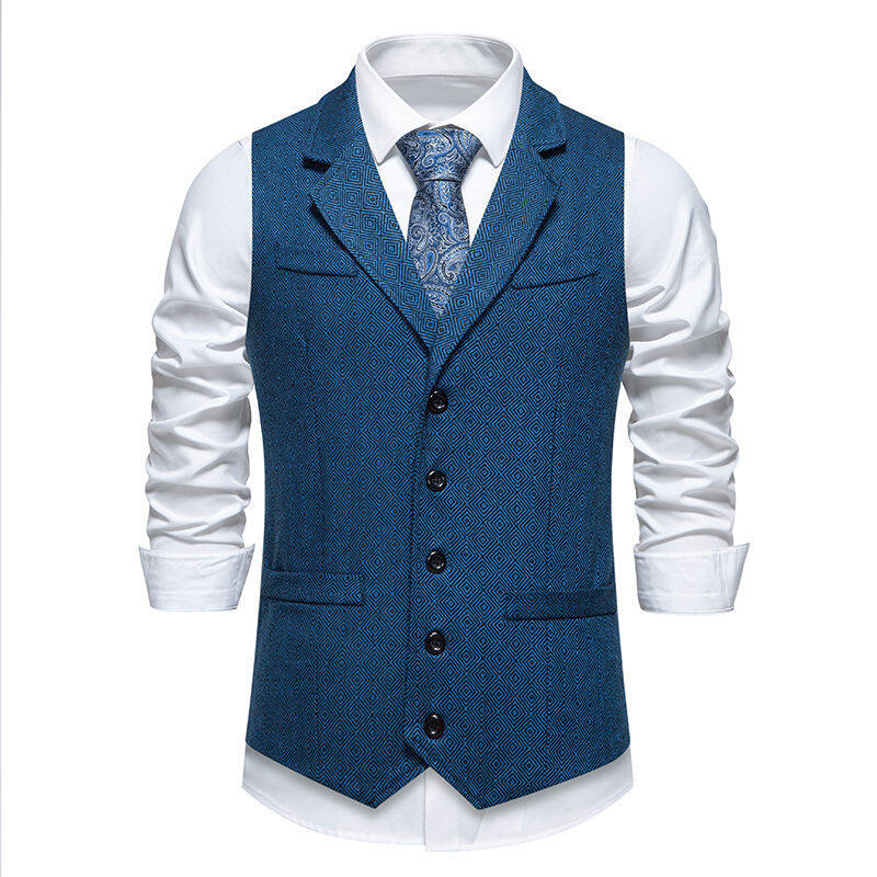Men's suit vest with an elegant herringbone pattern and practical pockets Lune London