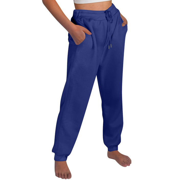 Comfortable women's jogging pants with elastic waistband and side pockets Lune London