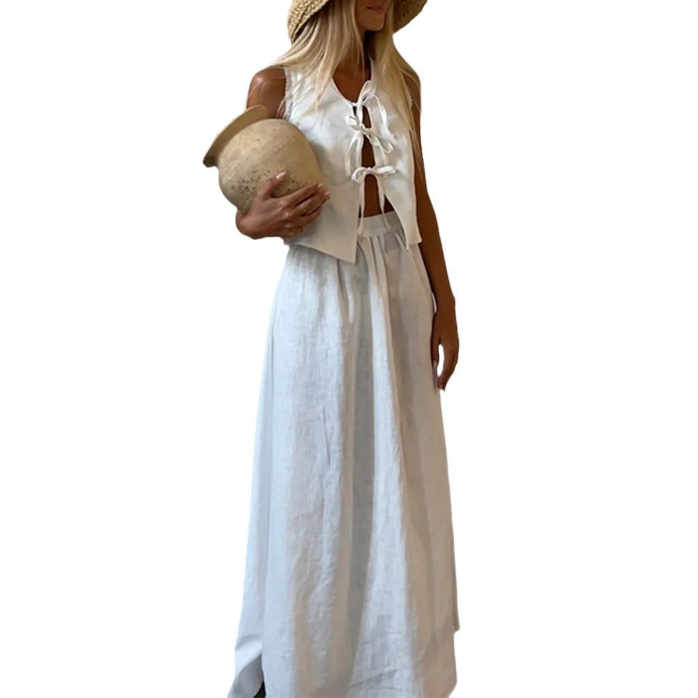 Ladies lightweight summer outfit with casual style with ties Lune London