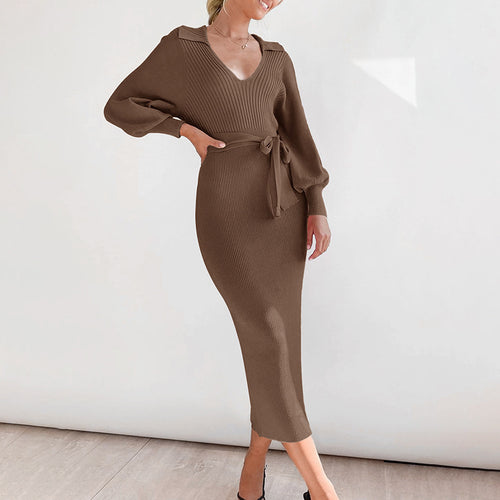 Knit dress for women with a waist belt and beautiful V-neck Lune London